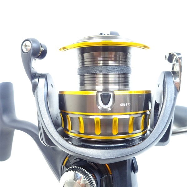 １６ＢＧ４０００Ｈ